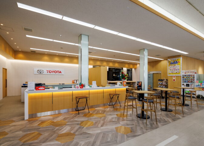 トヨタモビリティ富山株式会社様 Y-town山室ショールーム棟 増築工事